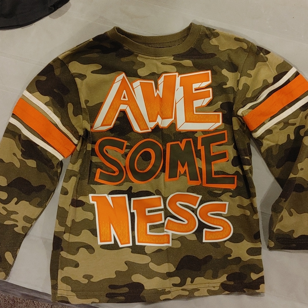 T shirt
